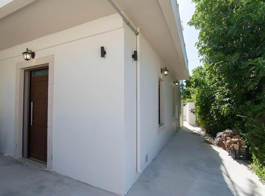 Papa-Antonis Stone House Villa Zarós Eksteriør billede